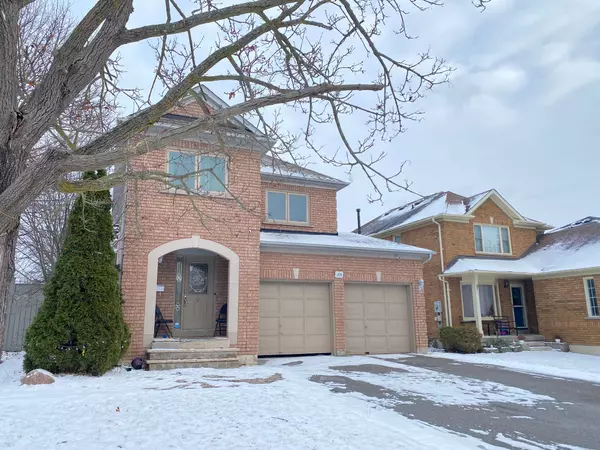 Newmarket, ON L3Y 8H6,479 Blackstock RD #Lower