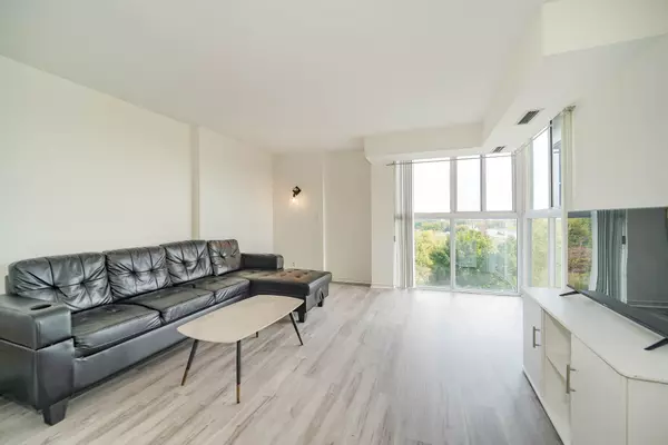 Toronto E08, ON M1J 3N4,90 Dale AVE #502