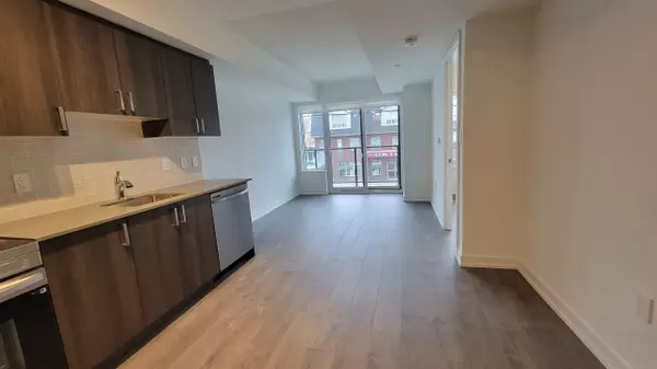 Toronto W04, ON M6B 0B1,556 Marlee AVE #209