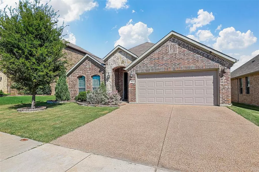 3025 Misty Pines Drive, Fort Worth, TX 76177