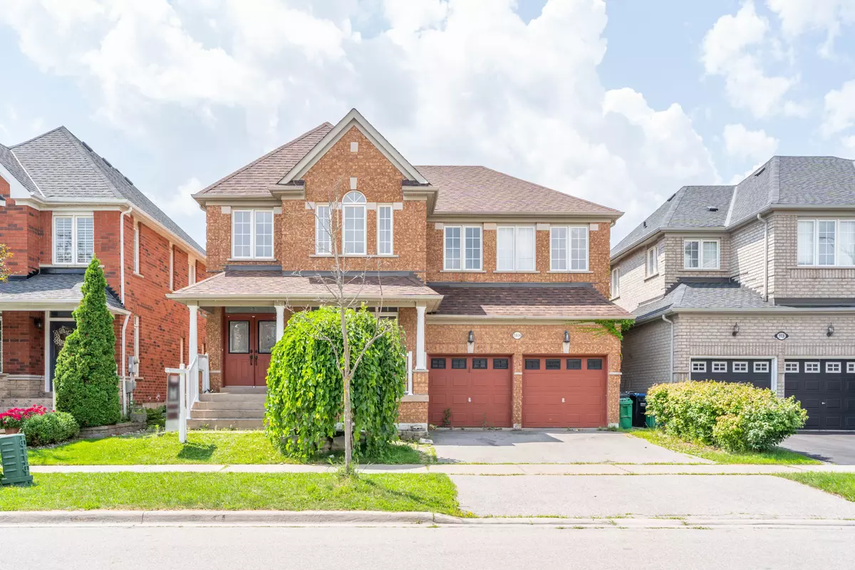 Mississauga, ON L5M 6J6,5914 Long Valley RD #Upper