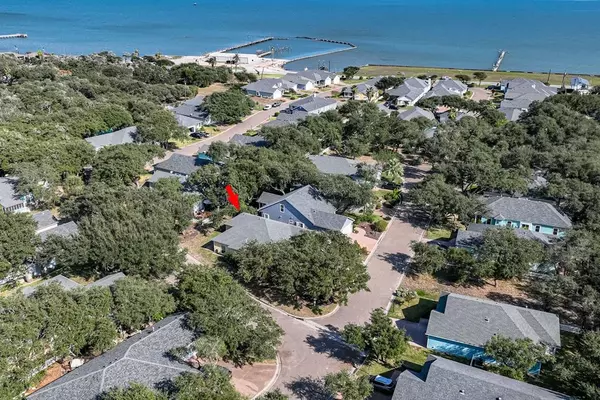 Rockport, TX 78382,24 Camellia Circle