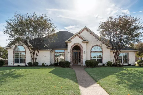 7220 Colwell Drive, Midlothian, TX 76065