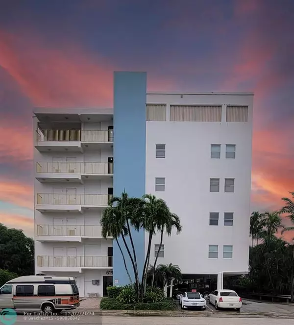 619 Orton Ave  #405, Fort Lauderdale, FL 33304