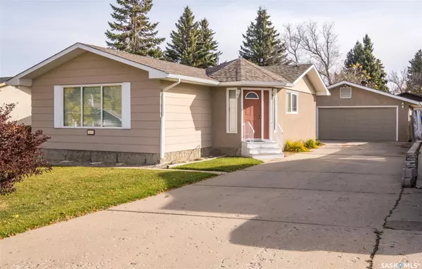 1442 Sibbald CRESCENT, Prince Albert, SK S6V 6B4