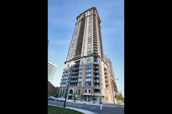 Mississauga, ON L5B 0C6,385 Prince Of Wales DR #906