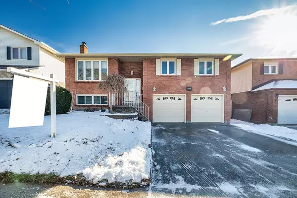 Oshawa, ON L1K 1S3,913 Copperfield DR