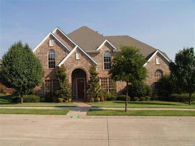 Irving, TX 75063,2212 Clearspring Drive S