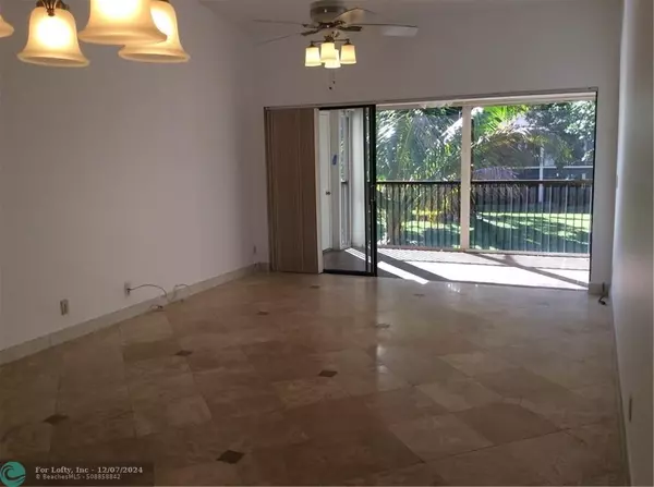 Deerfield Beach, FL 33442,2281 SW 15th St  #150