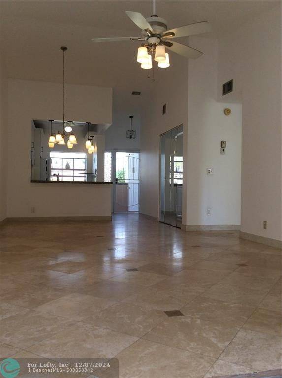 Deerfield Beach, FL 33442,2281 SW 15th St  #150