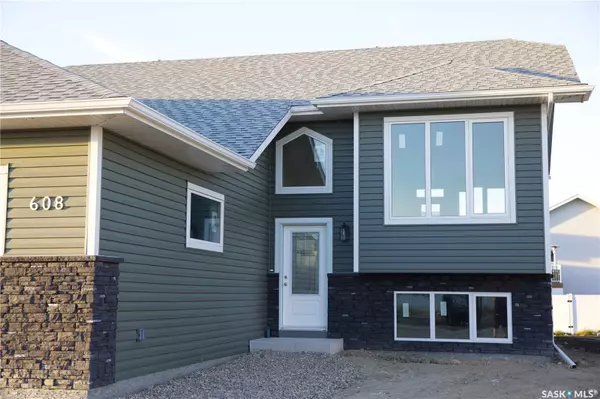 Warman, SK S0K 4S1,608 Weir CRESCENT