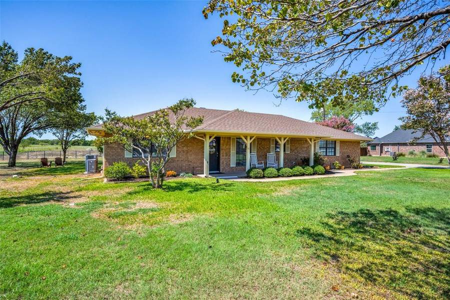 4204 Florance Road, Ponder, TX 76259