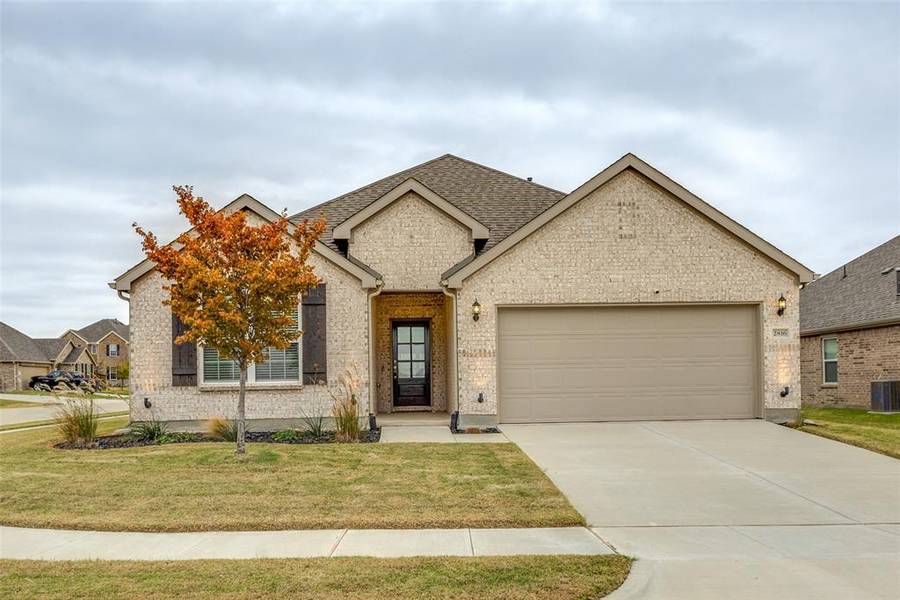 2816 Tobias Lane, Aubrey, TX 76227