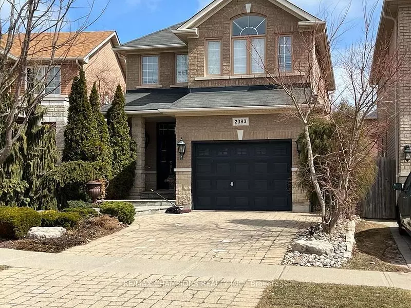 Oakville, ON L6H 7N5,2383 Hilda DR