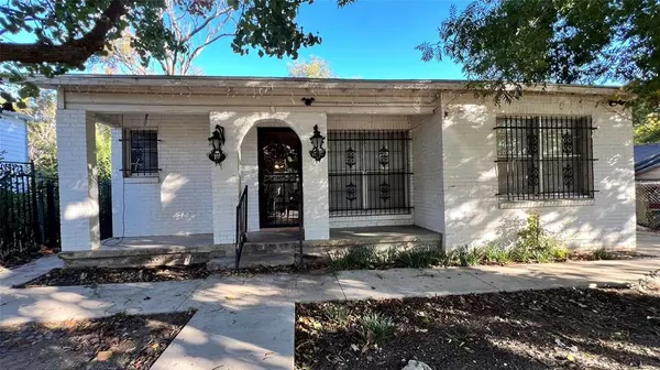 2662 Hale Avenue, Fort Worth, TX 76106