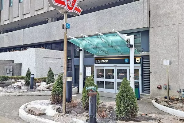 Toronto C10, ON M4S 0B8,2221 Yonge ST #2104