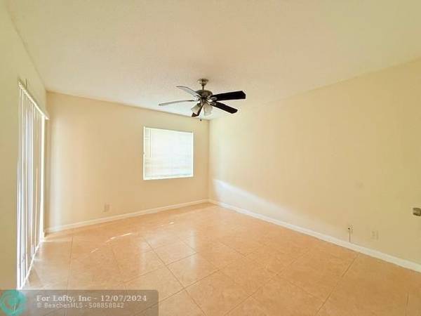 Sunrise, FL 33322,9999 Summerbreeze Dr  #313