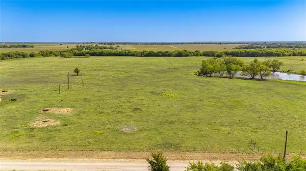 Leonard, TX 75452,317 County Road 4851