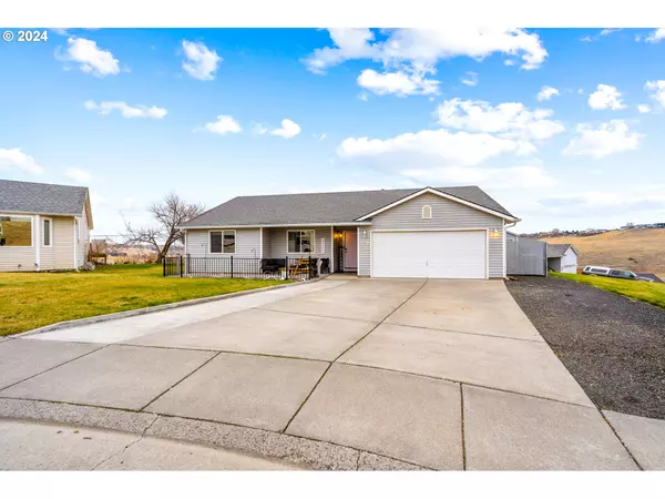 Pendleton, OR 97801,1317 SW 10TH CT