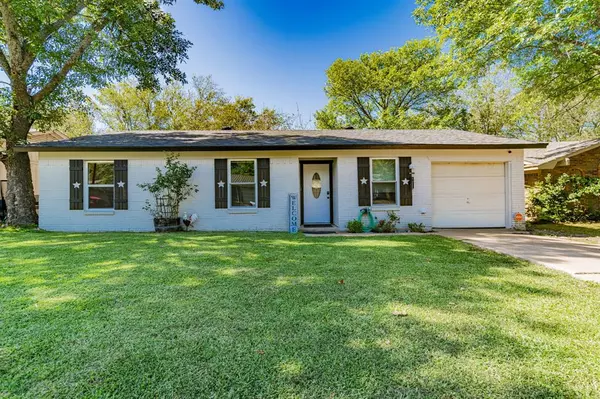 6504 Woodchuck Drive,  Greenville,  TX 75402