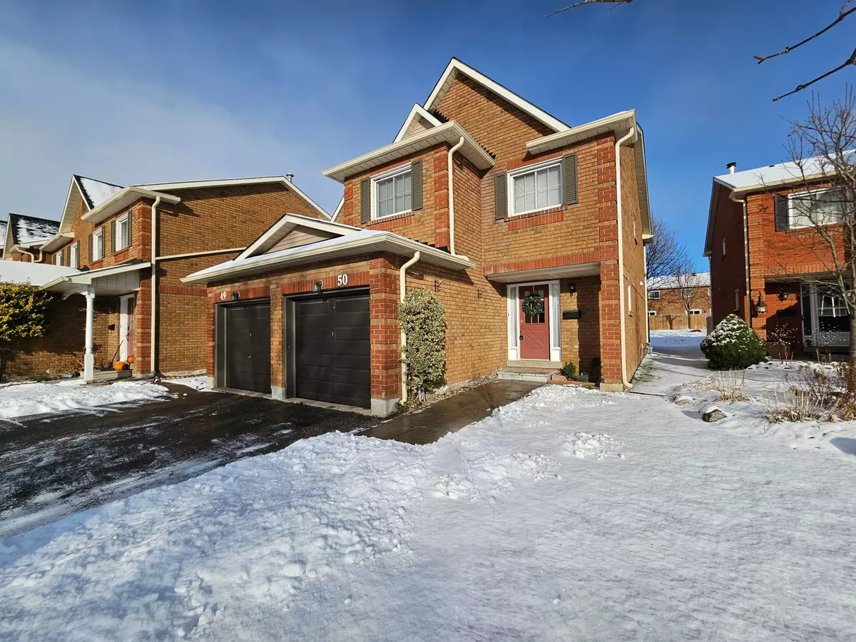 Barrie, ON L4N 7M7,165 Kozlov ST #50