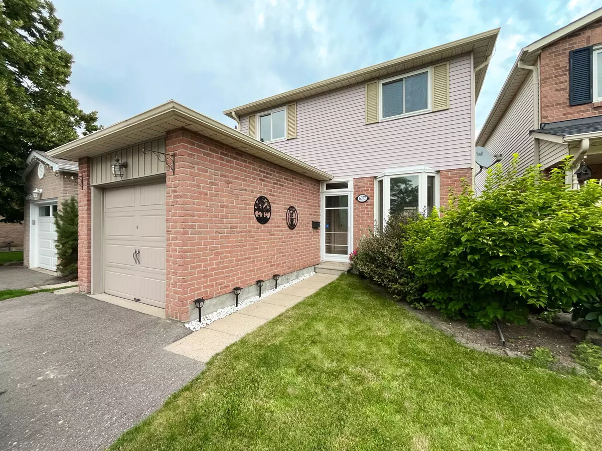 Mississauga, ON L5N 3A3,6077 Fullerton CRES