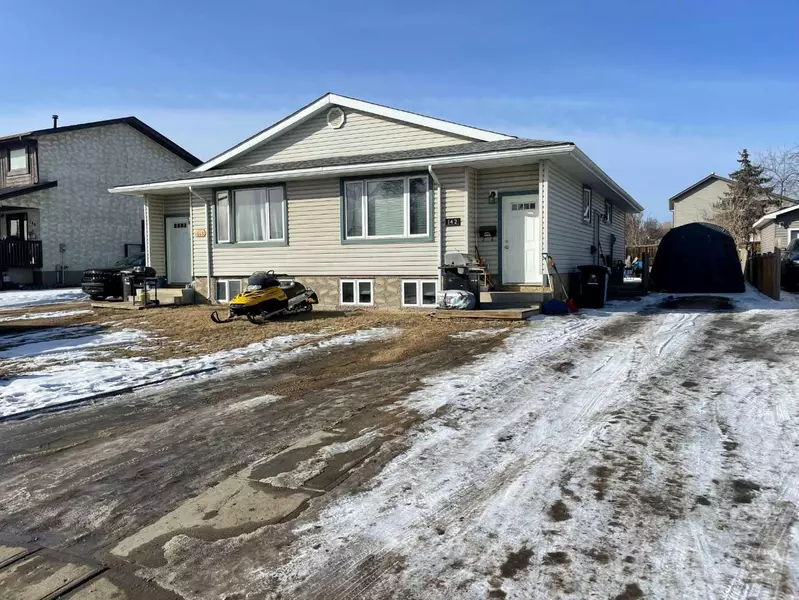 142 Wolverine DR, Fort Mcmurray, AB T9H4L7