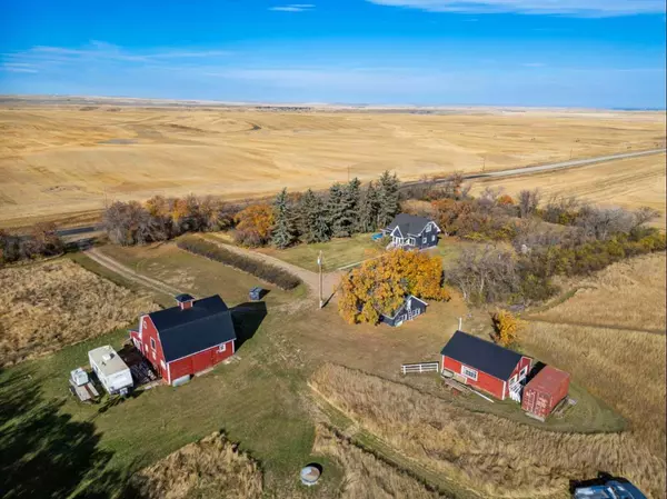 Rural Vulcan County, AB T0L 2B0,160075 Rural Road 212