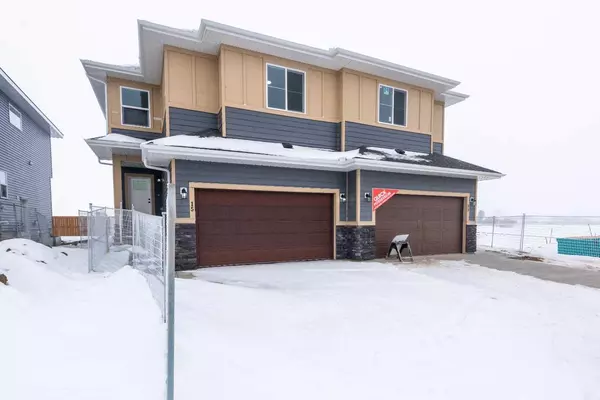 Chestermere, AB T1X 2T9,15 Waterford ST