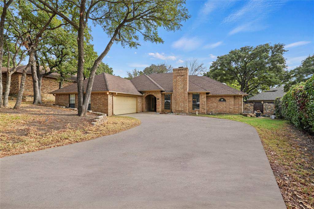 209 Pebble Beach Drive,  Trophy Club,  TX 76262