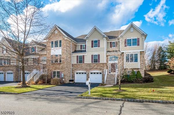 9 Lonergan Ln, West Orange Twp., NJ 07052