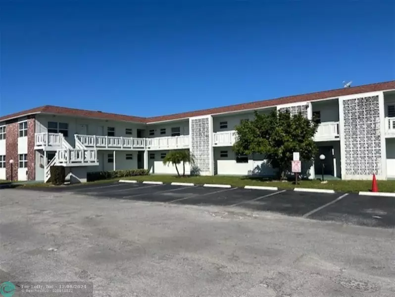 1521 NW 43rd Ave  #203, Lauderhill, FL 33313