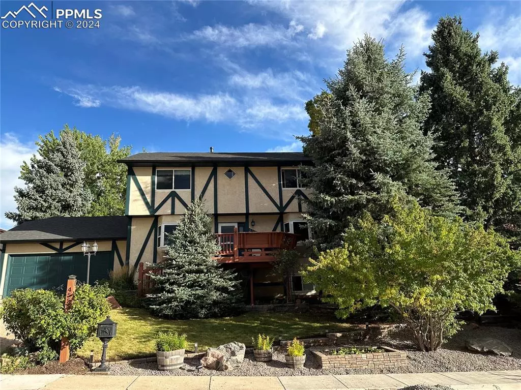 Colorado Springs, CO 80917,4555 Bell Flower DR