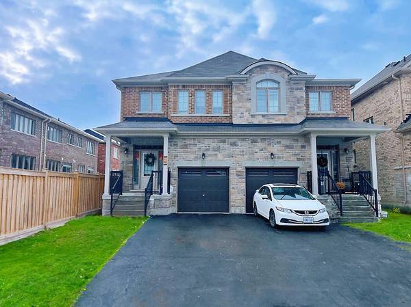 2 Frederick Taylor WAY W, East Gwillimbury, ON L0G 1M0