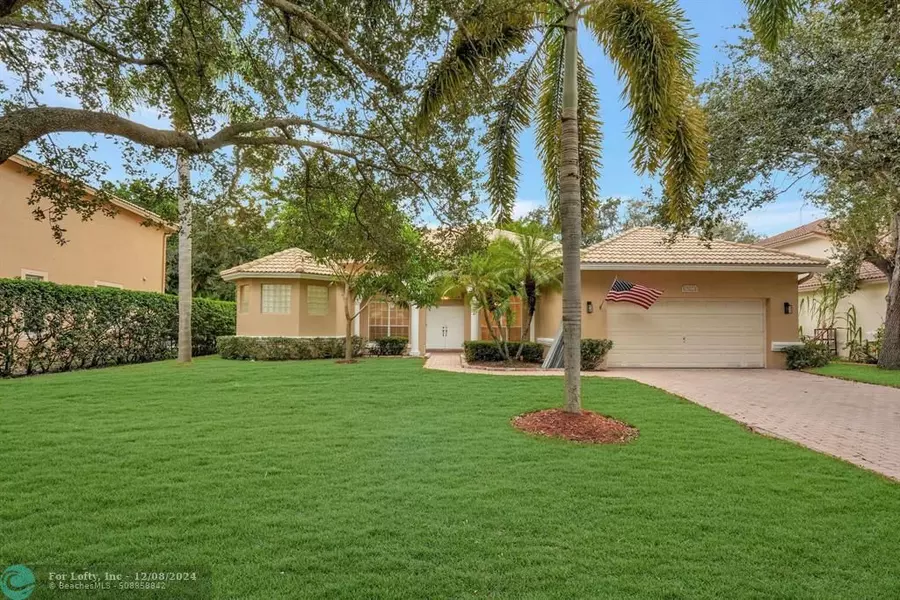 5038 NW 57th Way, Coral Springs, FL 33067