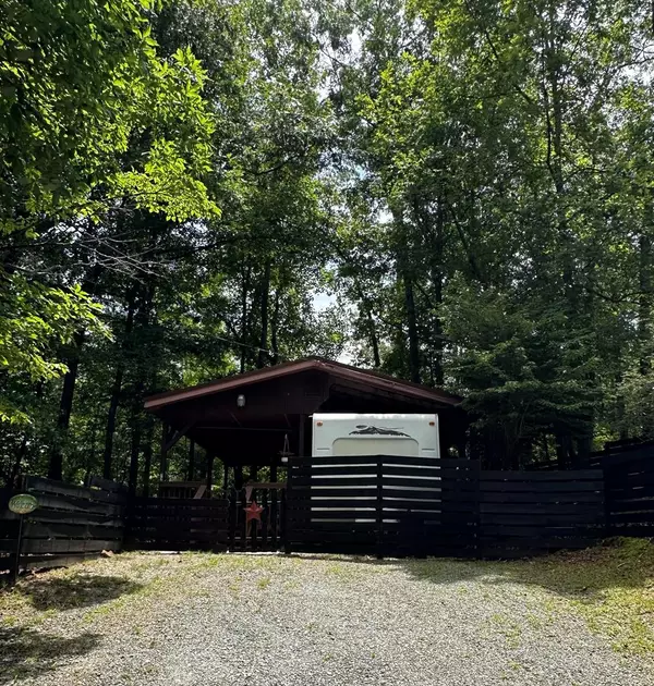 72 12th Street, Ellijay, GA 30540