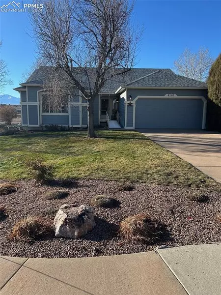 4140 Greens DR, Colorado Springs, CO 80922