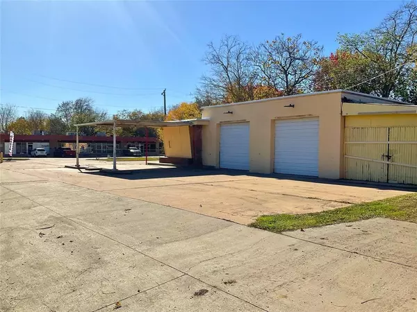 Garland, TX 75040,1615 S 5th Street