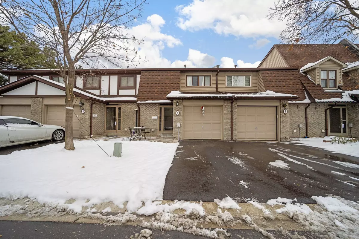 Brampton, ON L6S 2E6,3 Greenwich CIR