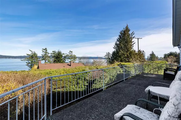 Salt Spring, BC V8K 1B1,312 Maliview Dr