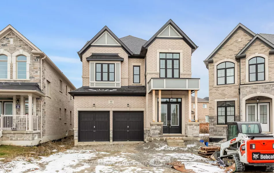 44 Royal Fern CRES, Caledon, ON L7C 4H1