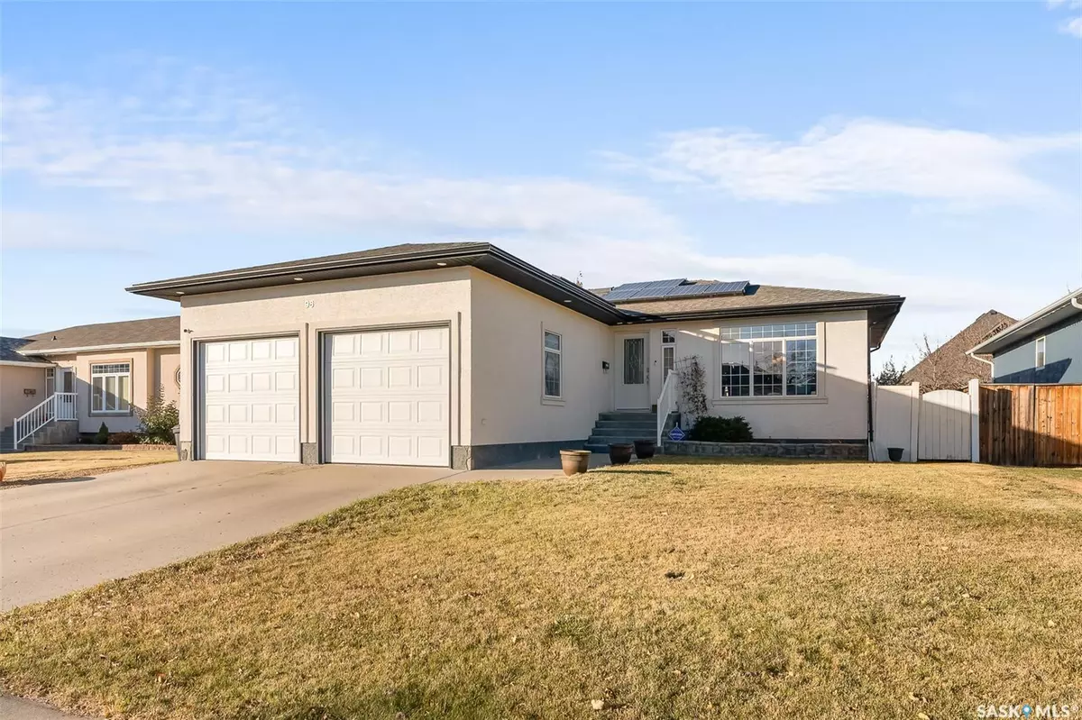 Moose Jaw, SK S6J 1K9,96 Flax ROAD