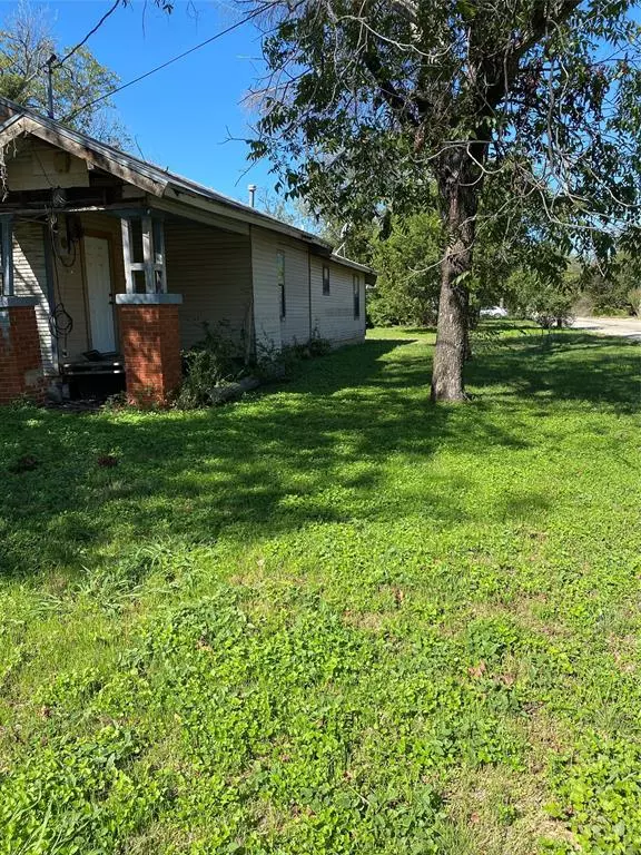 Coleman, TX 76834,501 W 12th