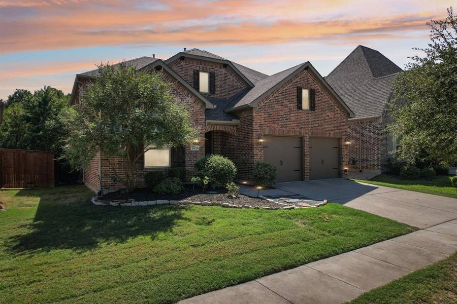 9332 Kaitlyn Court, Lantana, TX 76226