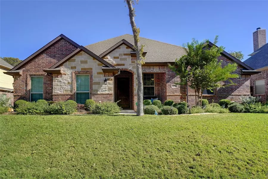 1252 Tradewind Circle, Azle, TX 76020