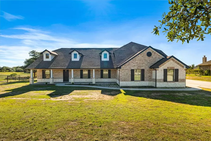 3511 J E Woody Road, Springtown, TX 76082