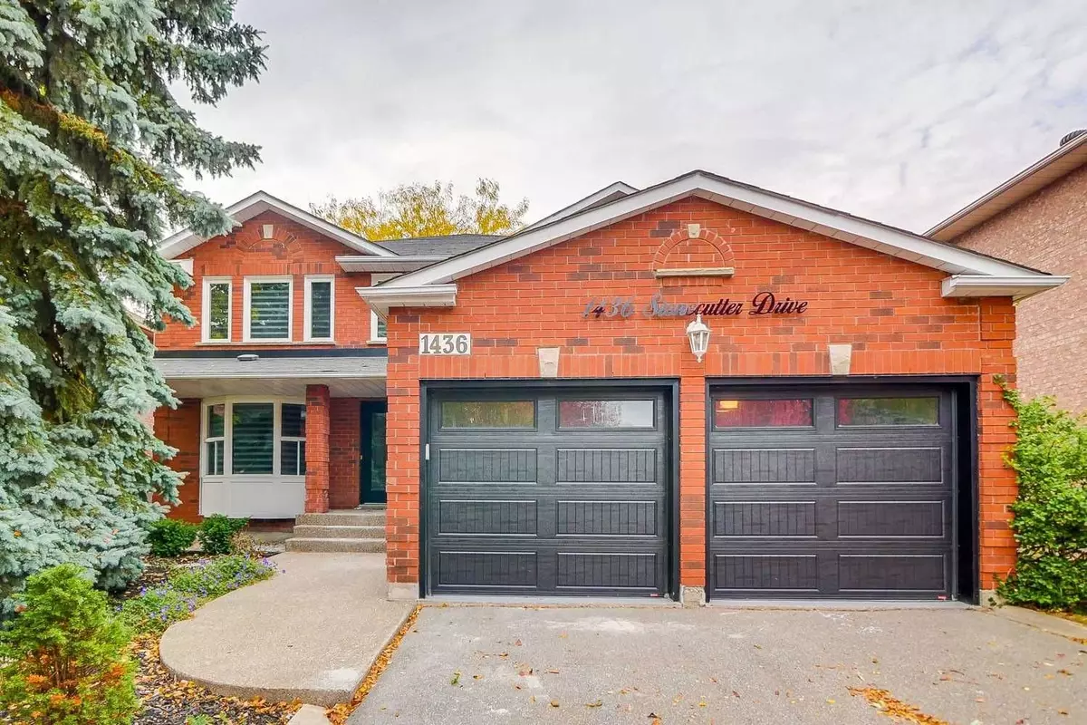 Oakville, ON L6M 3C3,1436 Stonecutter DR