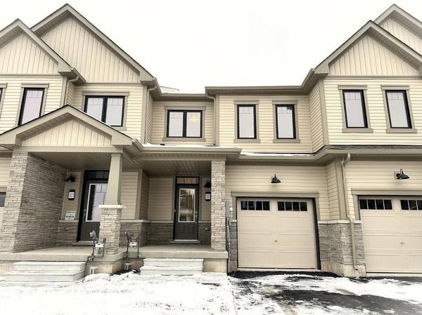 307 Port CRES, Welland, ON L3B 5K5