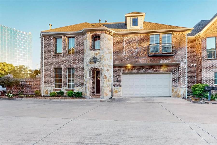 18156 Frankford Lakes Circle, Dallas, TX 75252