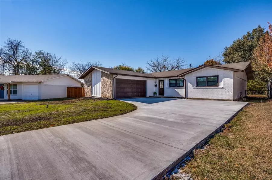 2749 Cartwright Street, Irving, TX 75062